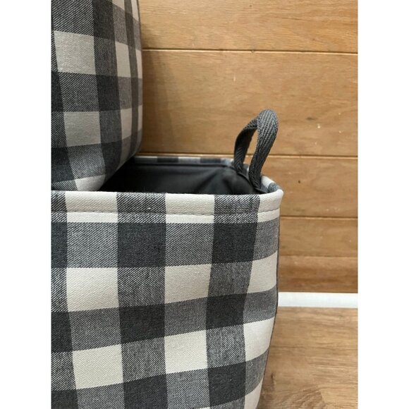 CUSTOM Embroidered Toy Bin - Picture 3 of 9